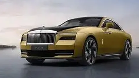 白百何片场被撞见，身边增添三位男助理悉心陪伴